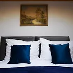 Mountain Stubai Апартаменты *