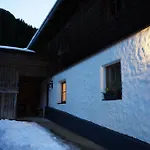 Апартаменты Mountain Stubai Нойштифт-им-Штубайталь