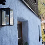 Mountain Stubai Нойштифт-им-Штубайталь