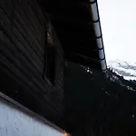 Апартаменты Mountain Stubai Нойштифт-им-Штубайталь